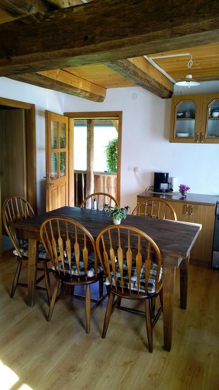Rustic Home Mia ドゥガ・レサ 部屋 写真